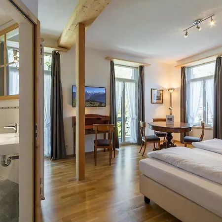 Carlton-europe Vintage Adults Interlaken