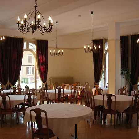 Carlton-europe Vintage Adults Hotel 4*