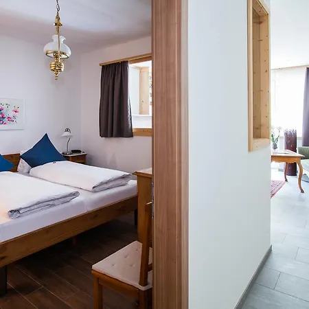 Carlton-europe Vintage Adults 4*